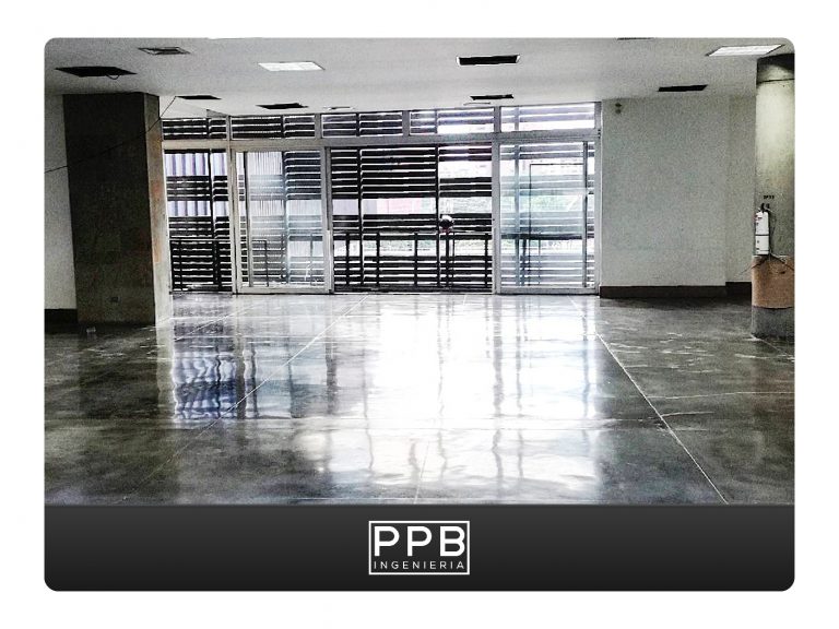 Piso en Mármol Pulido